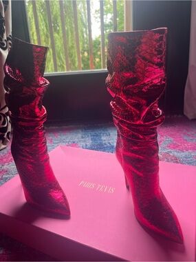 Paris Texas BRAND NEW PRISTINE Metallic Fuchsia Stiletto Boots